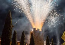 Signa si accende di storia, musica e tradizioni