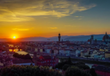 Dalle colline al centro storico a caccia del tramonto più bello su Firenze