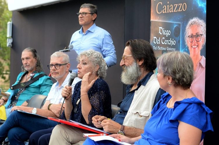 Roma. Cadenze Letterarie, il pubblico premia la serata 12 WhatsApp Image 2026 08 22 at 09.32.23 1