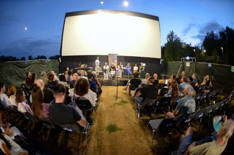 Roma. Cadenze Letterarie, il pubblico premia la serata 18 WhatsApp Image 2026 08 22 at 09.32.25 2